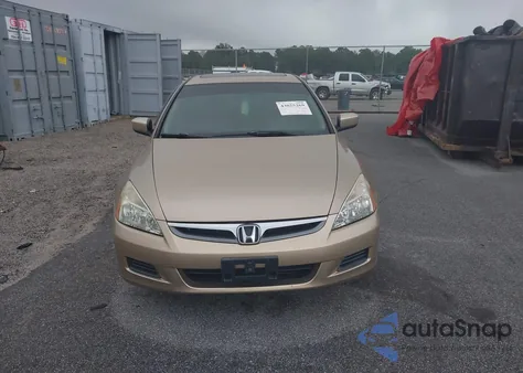 2006 Honda Accord 3.0 Ex from USA, damaged, VIN 1HGCM66546A014673